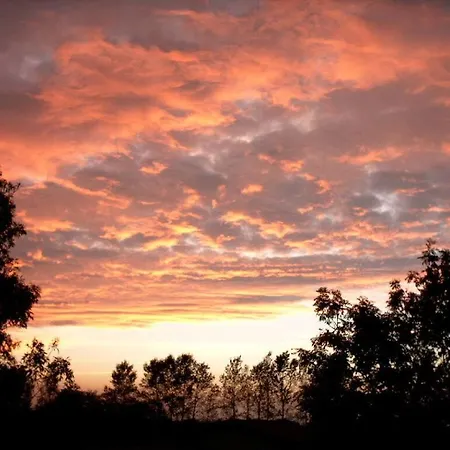 In The House Two Sleepers Comfortable * Dreschvitz