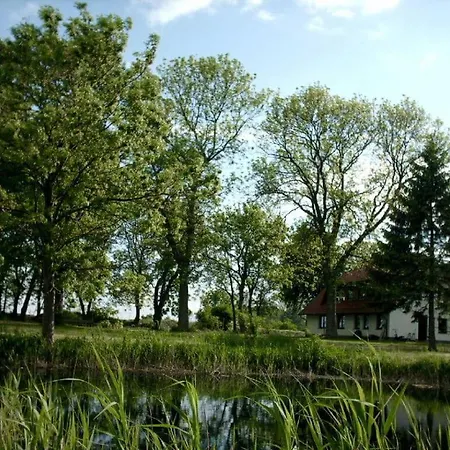 In The House Two Sleepers Comfortable Casa de Férias *